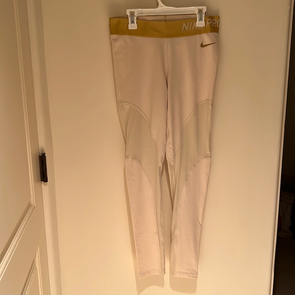 Nike dry fit leggings